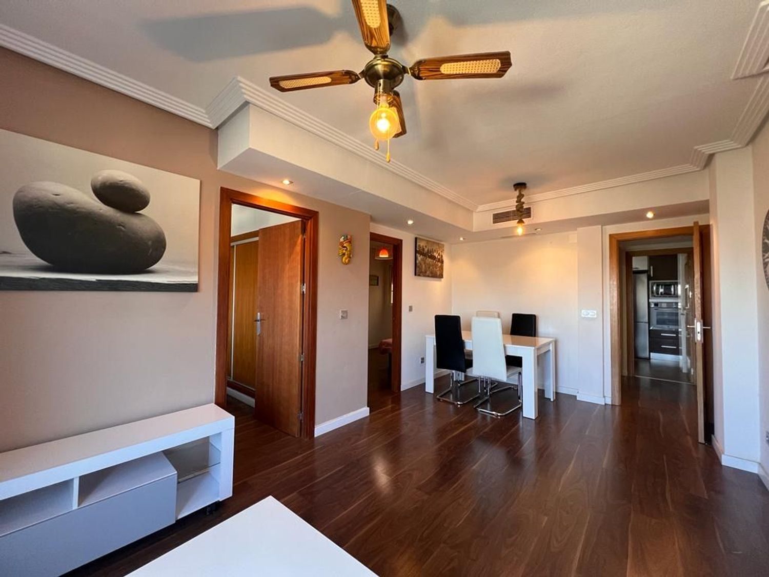 Piso en carretera de Cartagena, 57