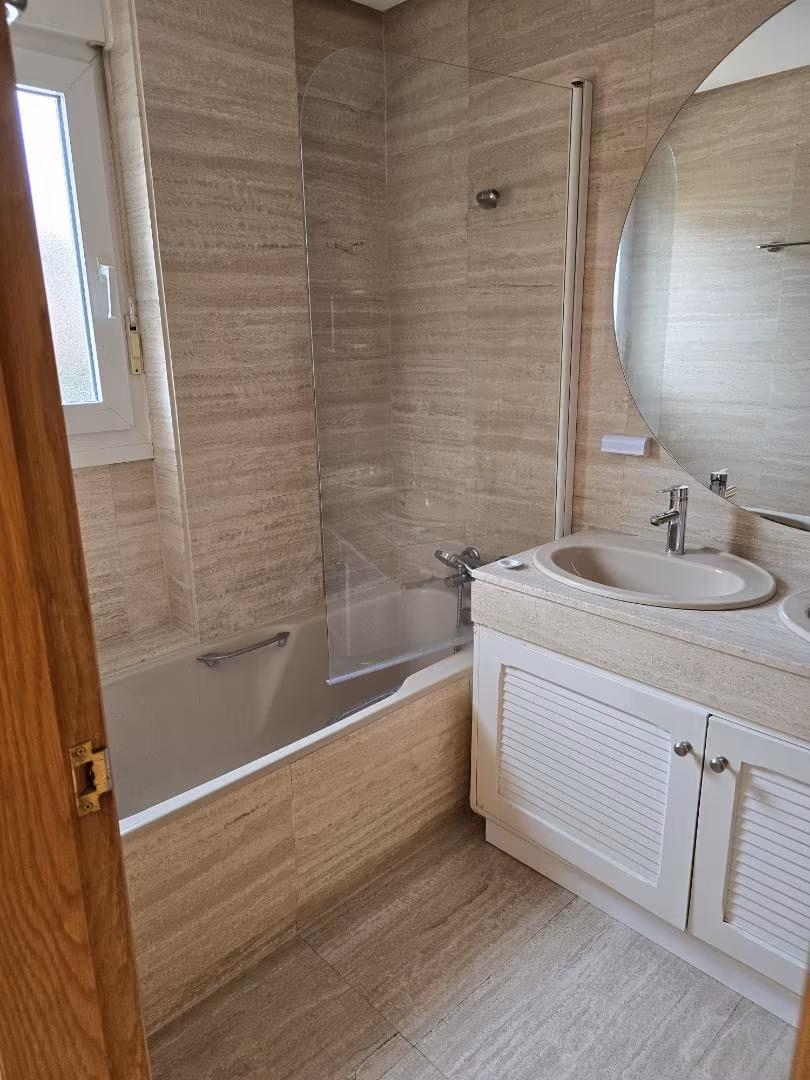 Piso en  Calle de López de Aranda 16 - Foto 4