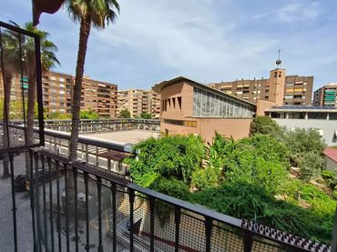 Piso en  Carrer de Joaquín Benlloch 27 - Foto 8