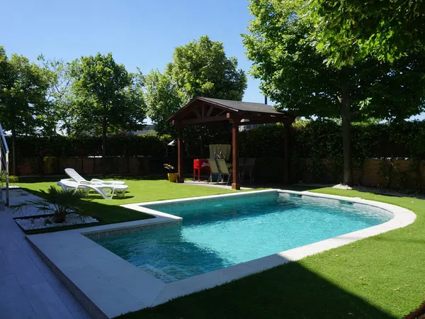 Chalet pareado en Villalbilla - Foto 1