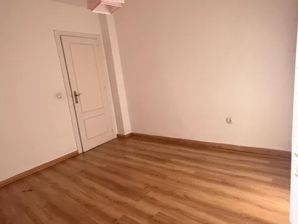 Piso en calle José Calderón, 50 - Foto 6