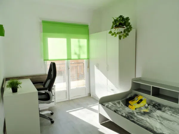 Piso en calle Azor, 3