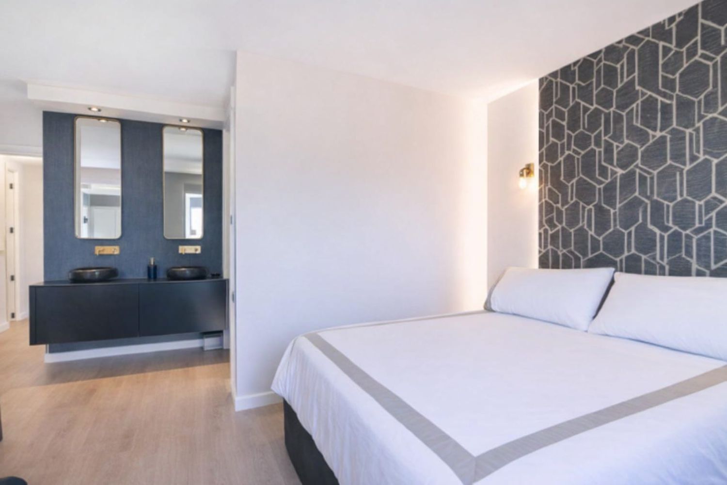 Piso en calle de Santiago de Compostela, 28 - Foto 4