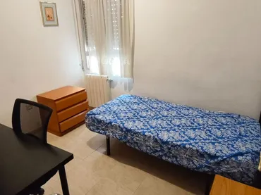 Piso en  Calle Doctor Eduardo García-Triviño López 8 - Foto 5