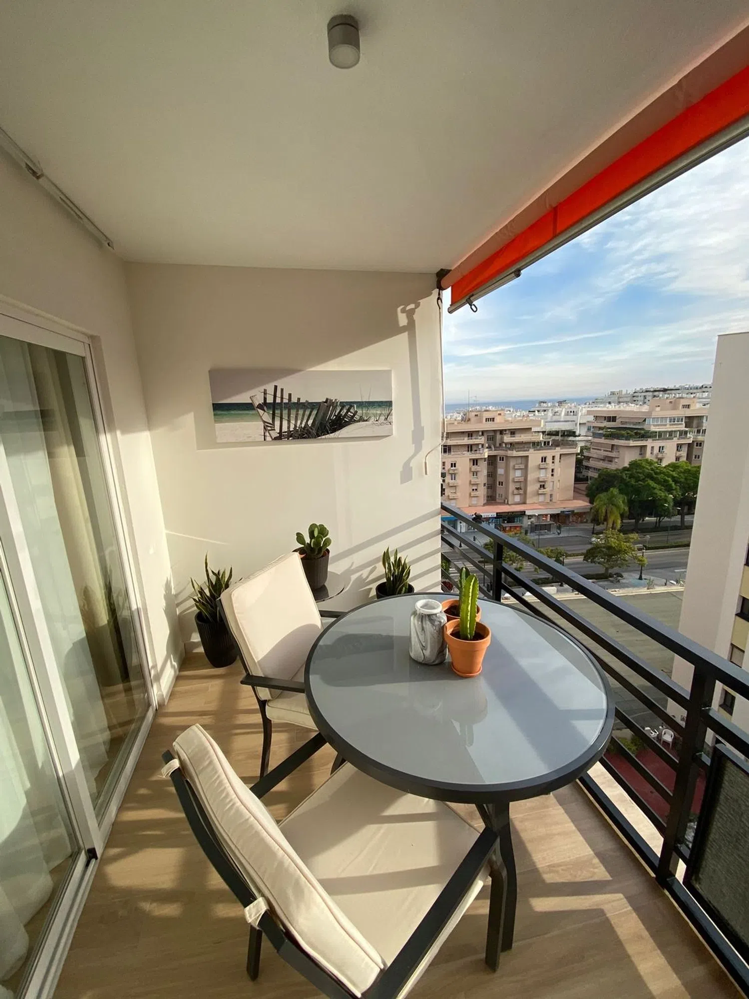 Piso en avenida Ricardo Soriano, 64 - Foto 1