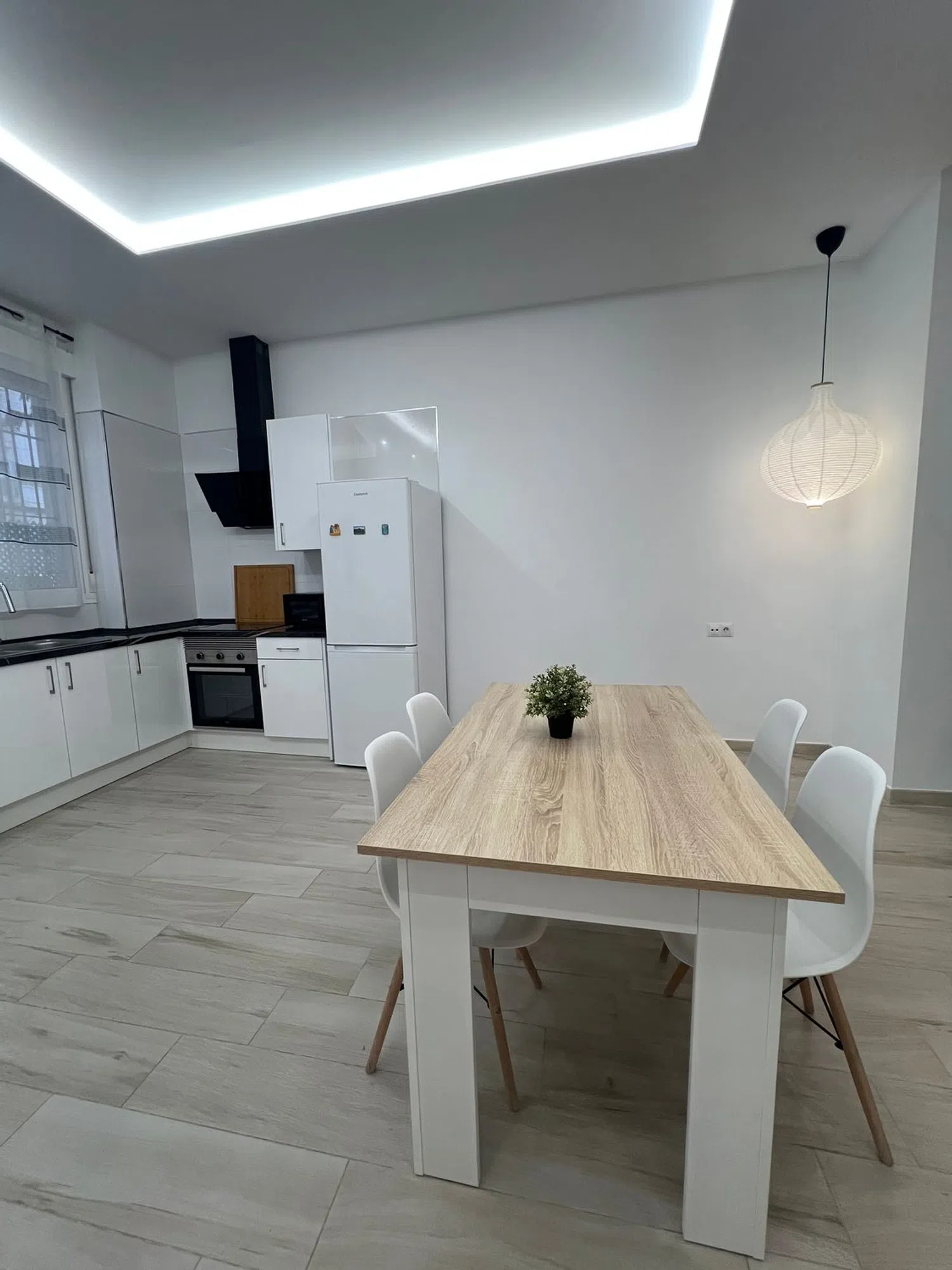 Estudio en plaza de Basconia, 5 - Foto 2