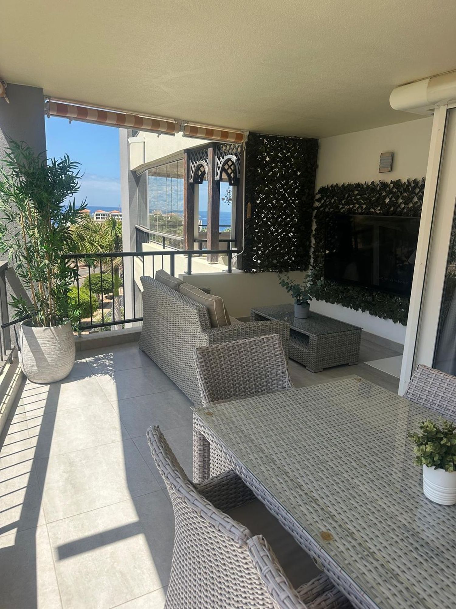 Piso en calle Falúa s/n Sn - Foto 1