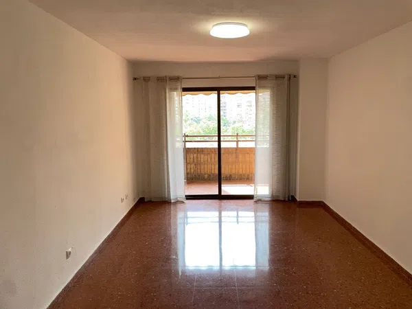 Piso en Calle de la Guàrdia Civil, 23, Benimaclet - Foto 3