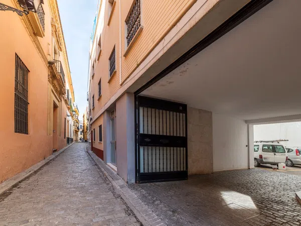 Piso en calle Mármoles, 11