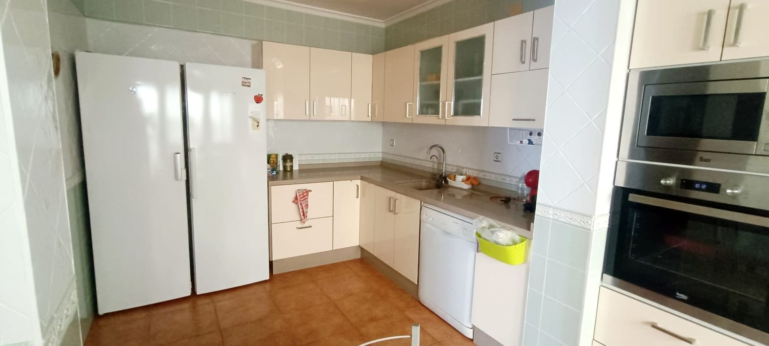 Chalet adosado en Calle Sabadell, 1, Hispanoamérica-Universidad - Foto 4