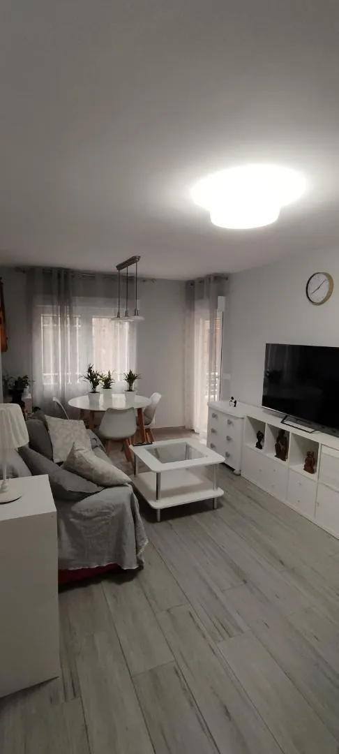 Piso en  Calle Reina Victoria 21 - Foto 11