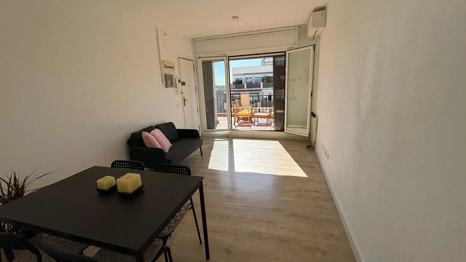 Ático en calle de Sicília, 332 - Foto 4