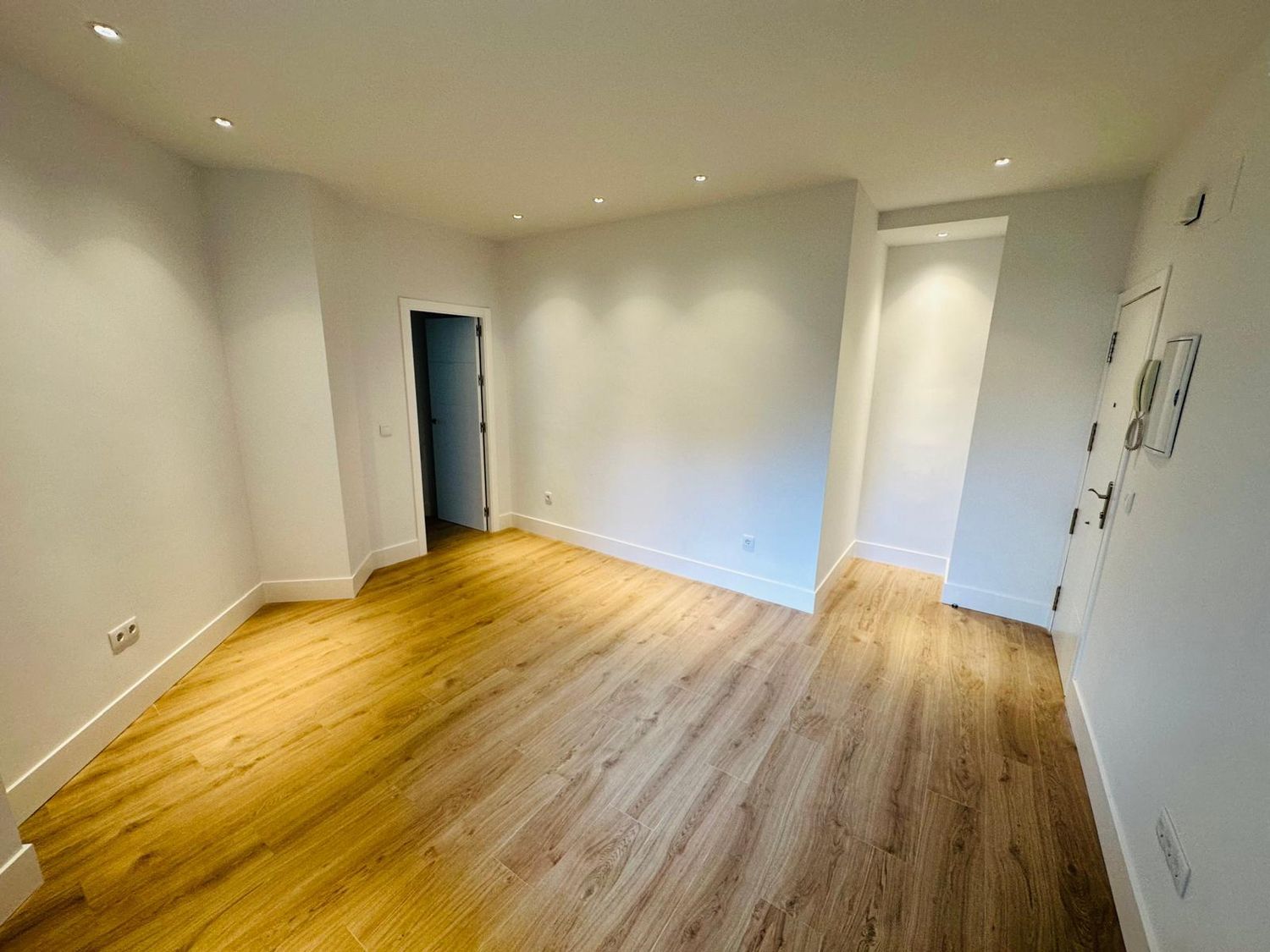 Piso en Virgen de Valvanera, 1 -25