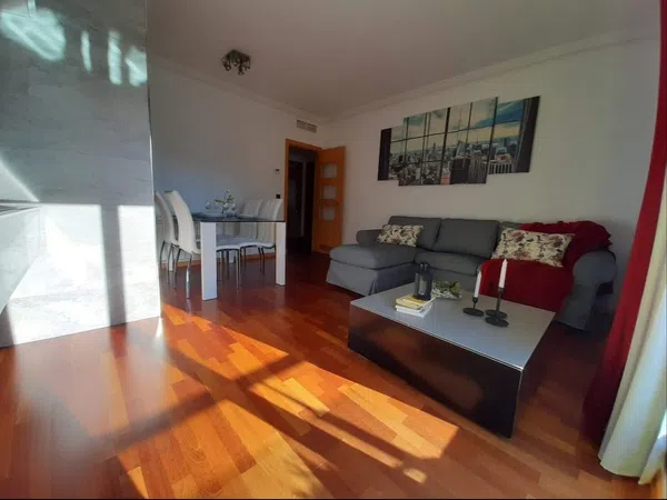 Piso en calle Santa María de Trassierra, 102 - Foto 2