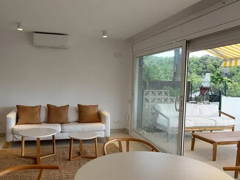 Piso en avenida de Bellamar, 8