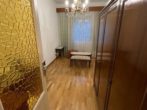 Piso en plaza Bami, 13