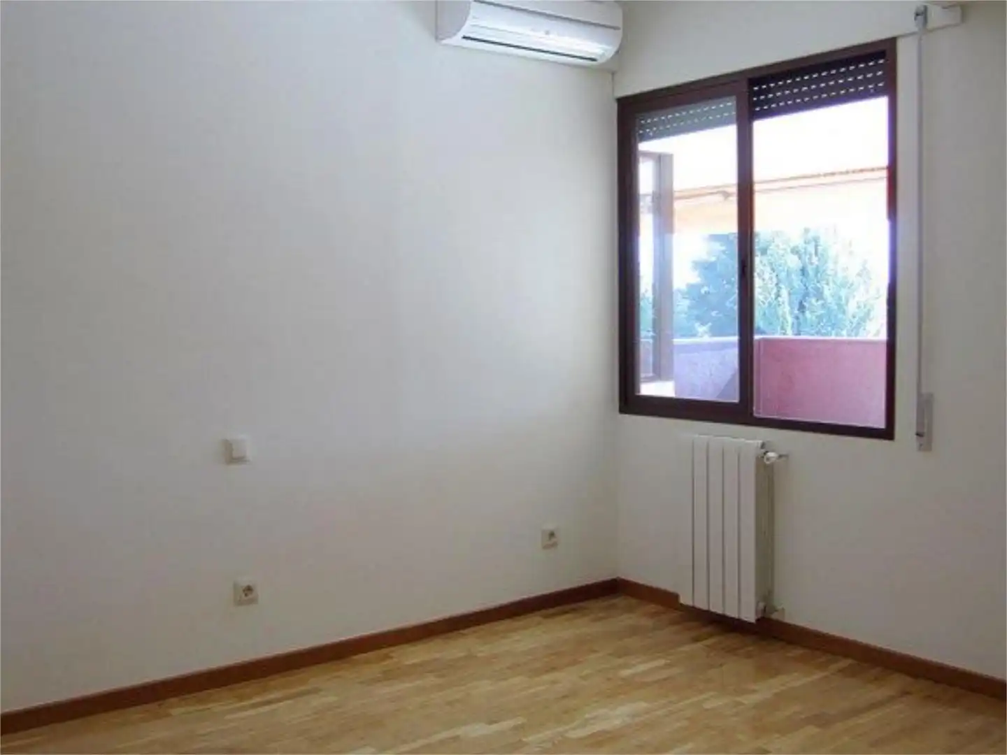 Piso en  Avenida de los Madroños 15 - Foto 24