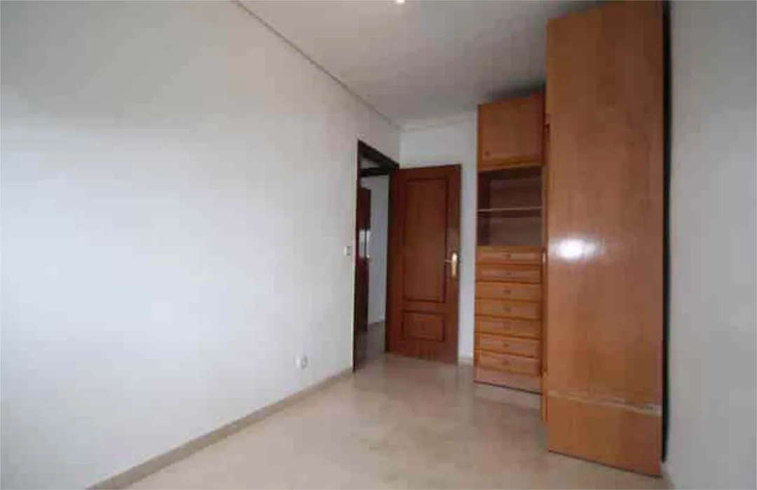 Piso en Su Eminencia - Foto 7