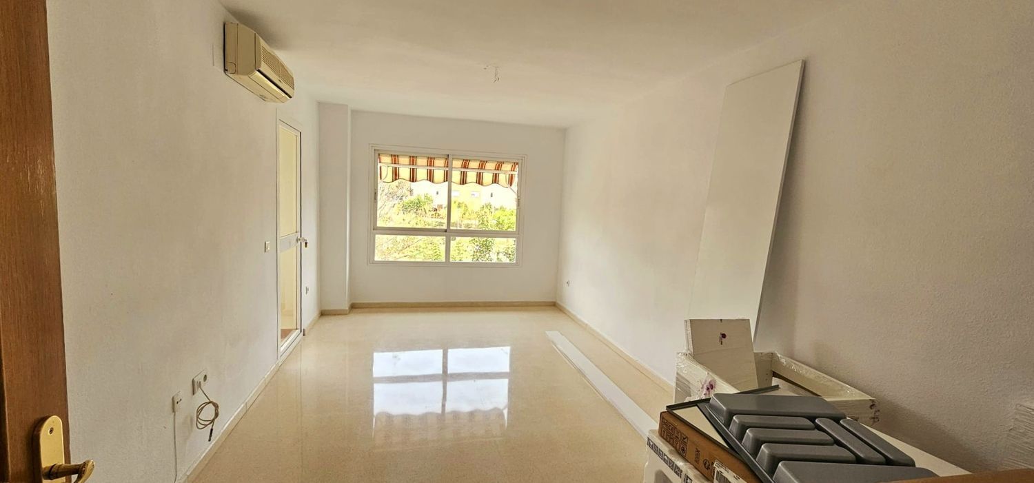 Casa o chalet independiente en Calle Esquilo, 1, El Consul - El Romeral - Foto 5