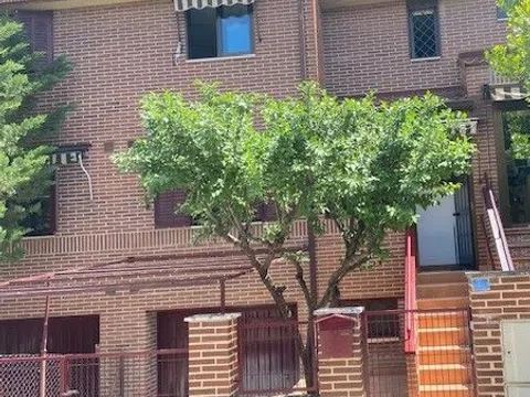 Chalet pareado