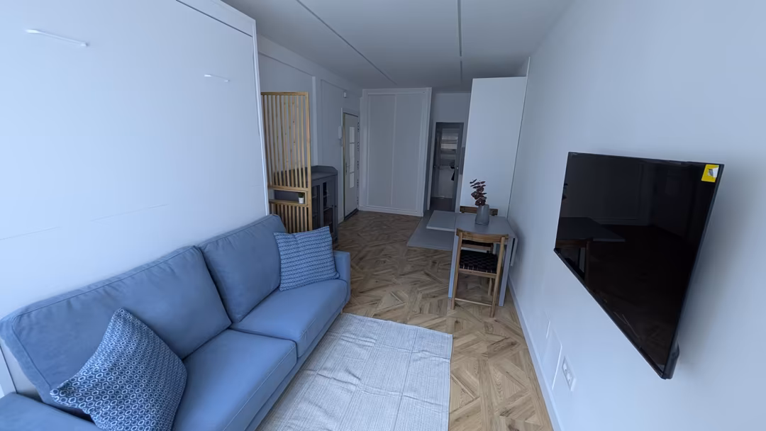 Estudio en  Calle de Lucio del Valle 8