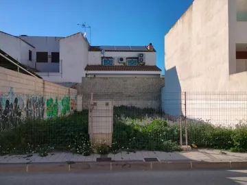 Terreno Residencial en  Calle Manuel de Falla 1 - Foto 1