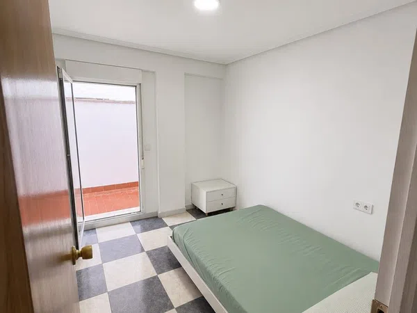 Piso en Calle Francisco Tomás y Valiente, 70, Carrús Este - Foto 2
