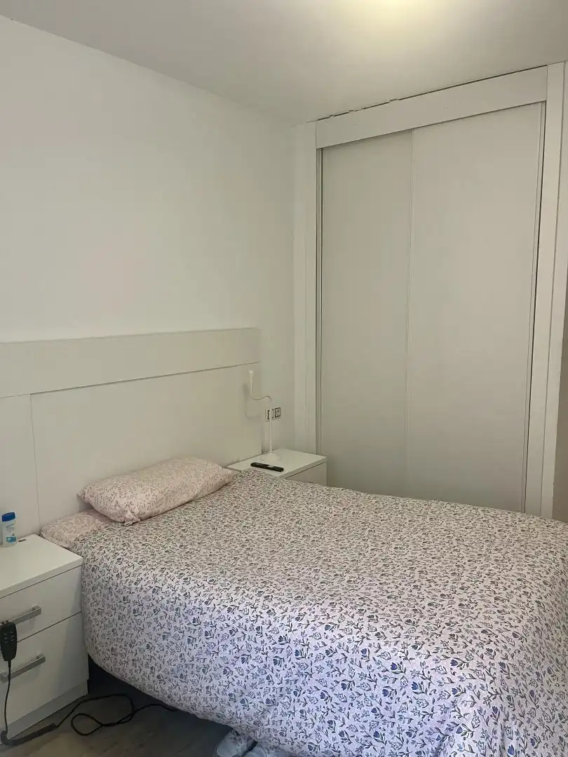Piso en  Calle Emiliano Gómez Sevillano 5 - Foto 9