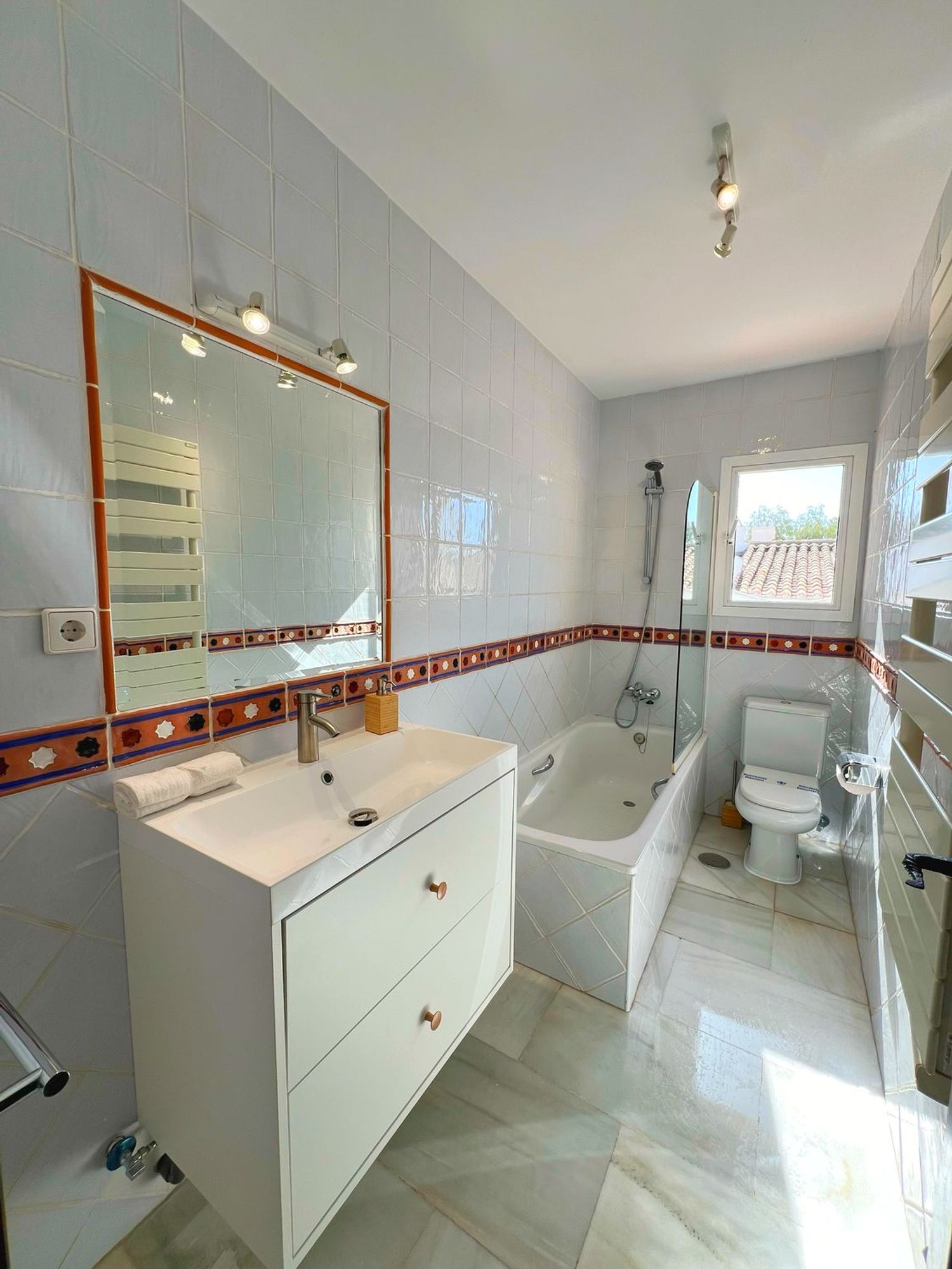 Chalet adosado en calle Hortensia, 137 b - Foto 14