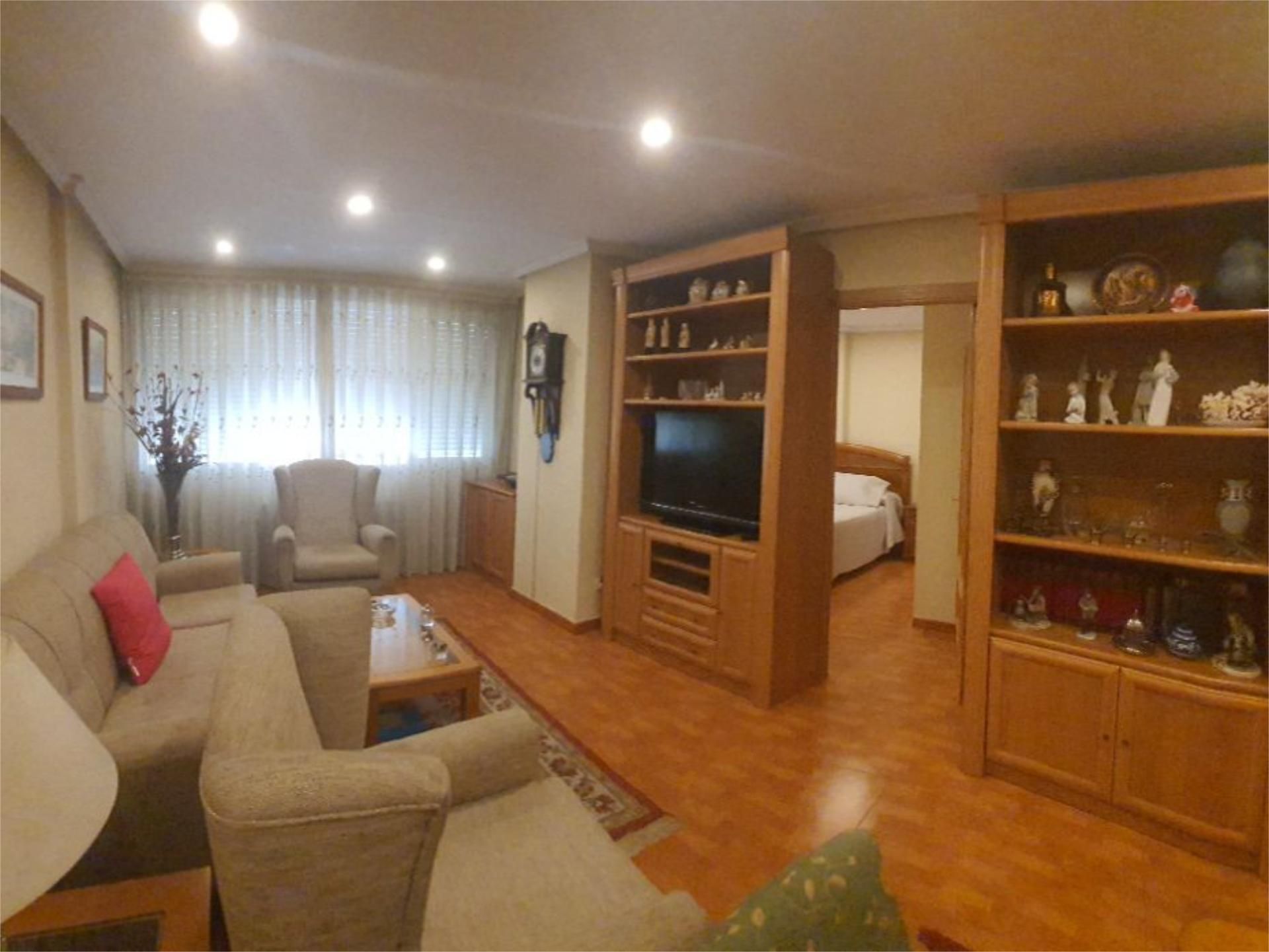 Piso en  Calle de Jacinto Verdaguer 16 - Foto 4