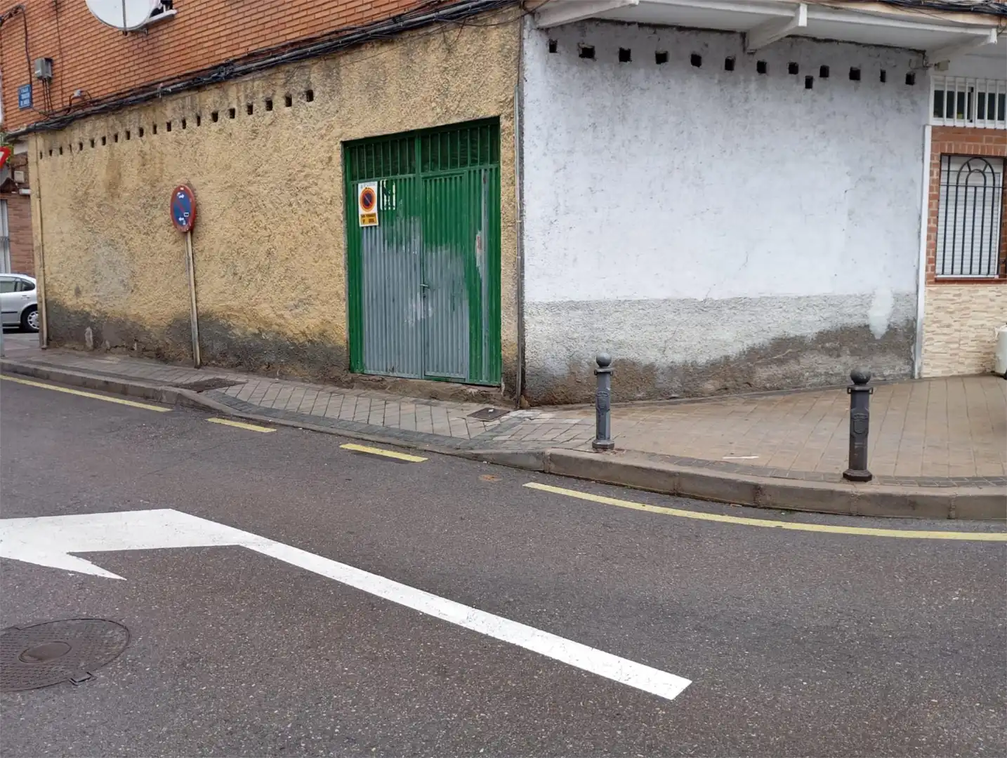 Planta baja en  Calle Ávila 31 - Foto 1