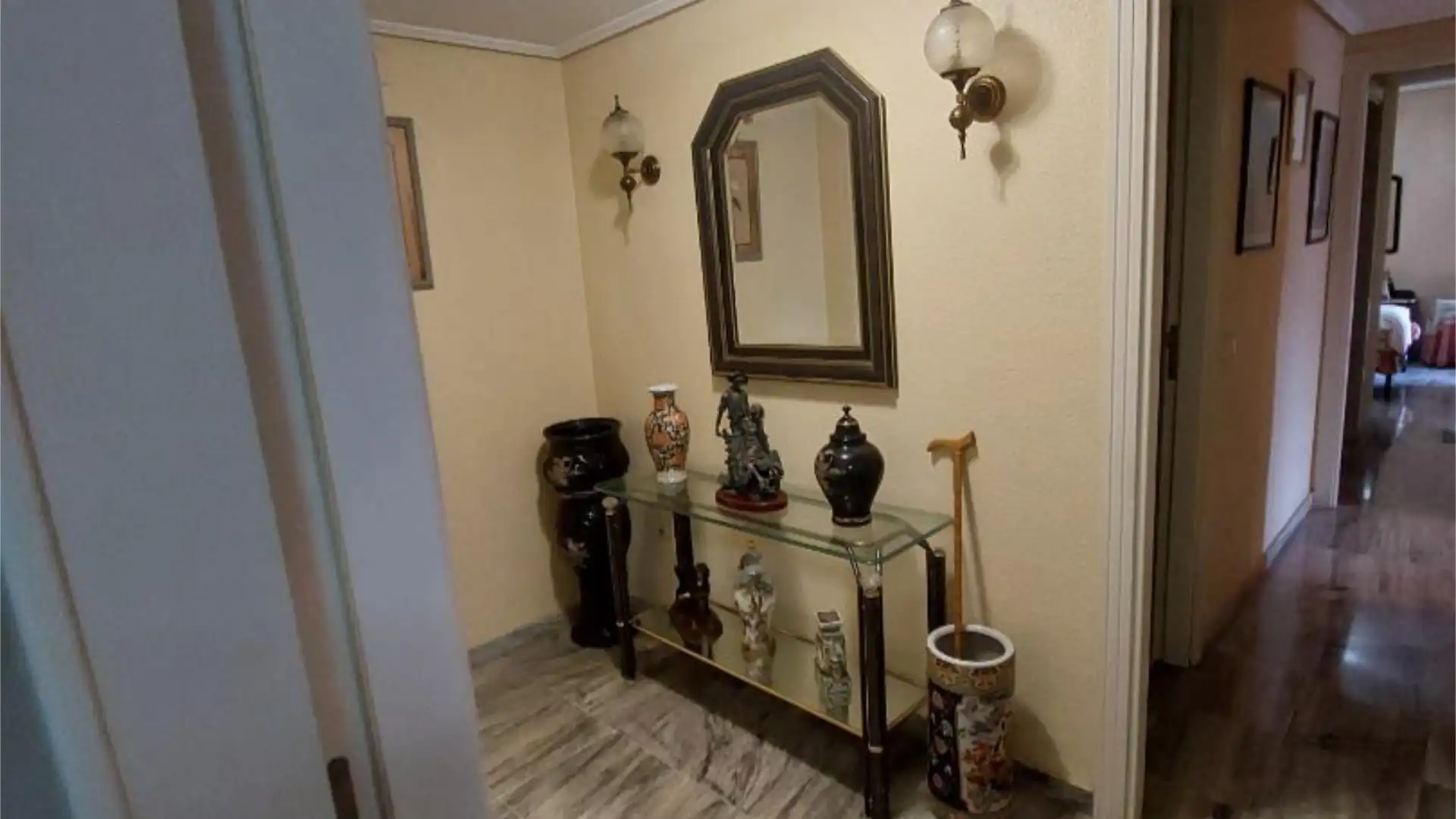 Piso en  Calle Cueva de Menga 3 - Foto 6