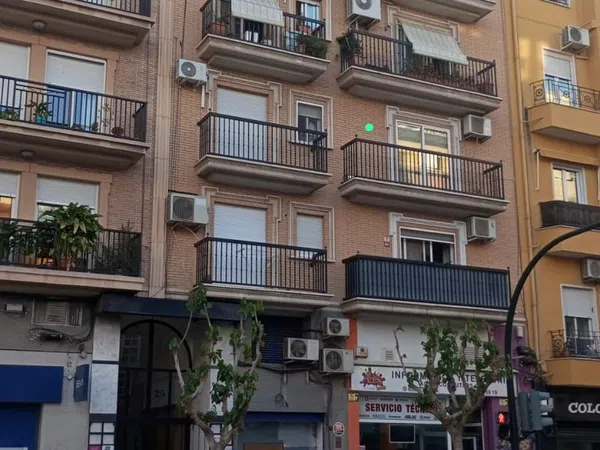 Piso en Ronda de Garay, 25 - Foto 1