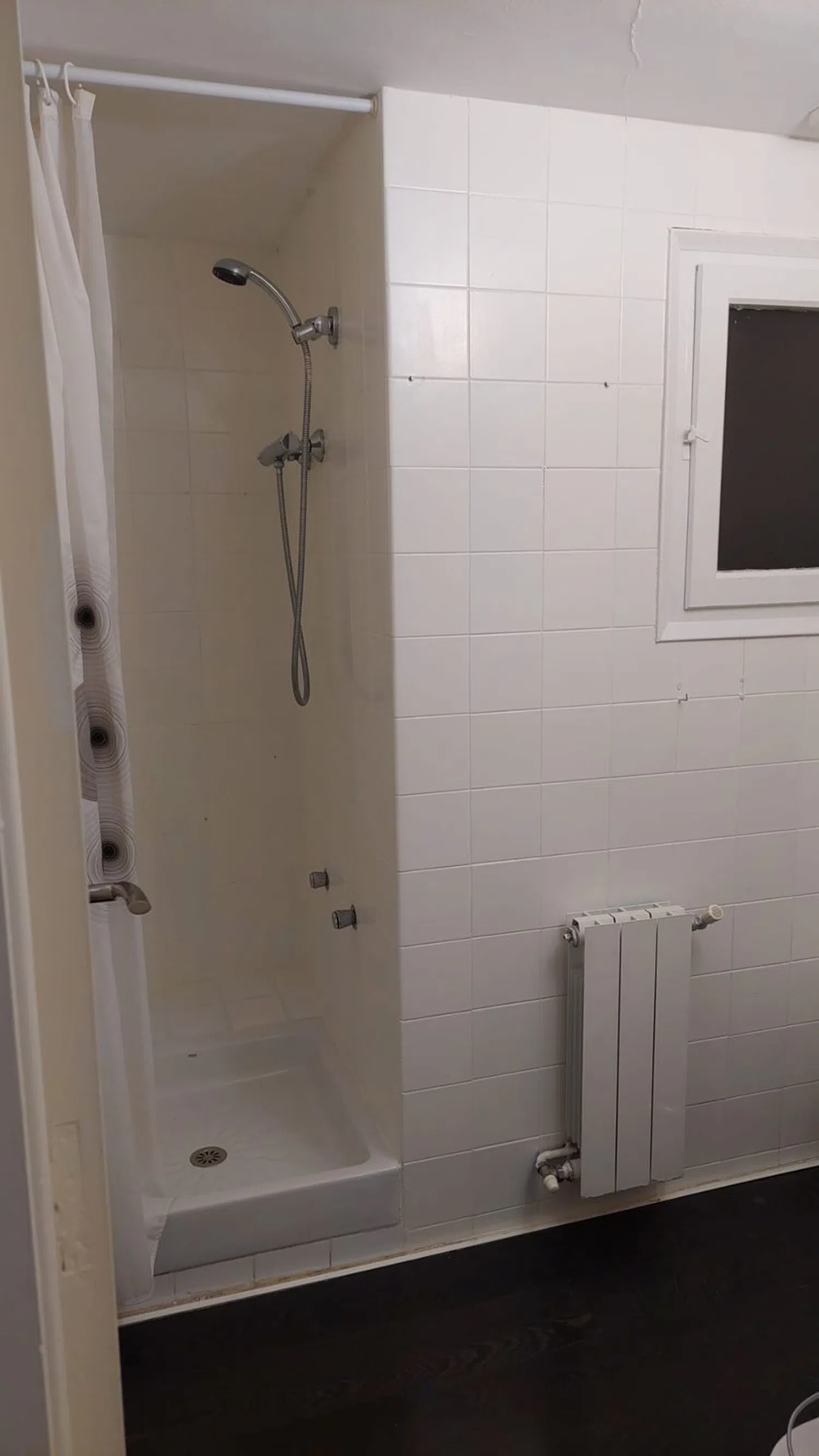 Piso en calle d'Alfons XII, 23 b - Foto 4