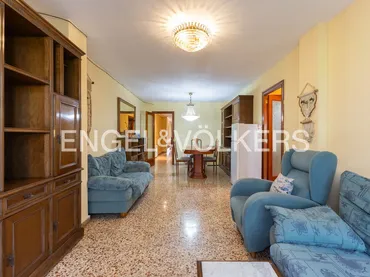 Piso en  Carrer de l'Arxiduc Carles - Foto 5