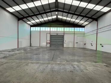 Nave Industrial en  Saturno - Foto 1