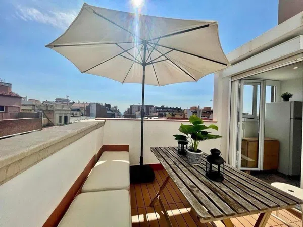 Estudio en calle de Verdi, 235