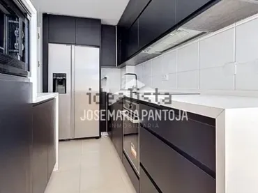 Dúplex en  Calle Infanta Cristina 1 - Foto 1