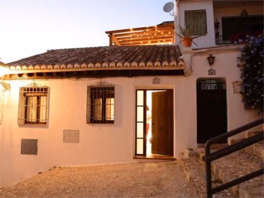 Casa adosada en  Cuesta de San Cristóbal 7 - Foto 11