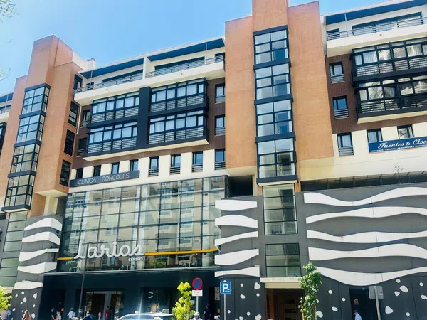 Piso en Avenida de la Aurora - Foto 1