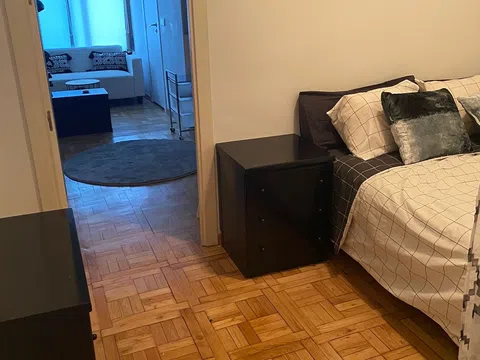 Piso en calle de Colombia, 4