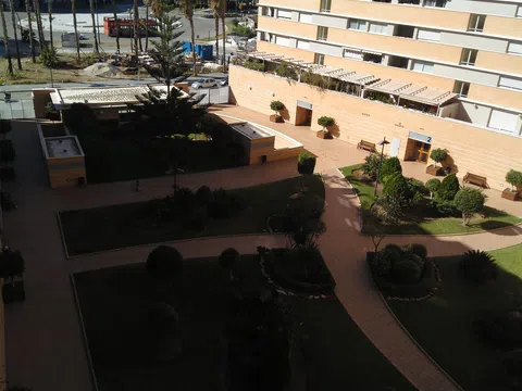 Piso en plaza de la solidaridad, 7