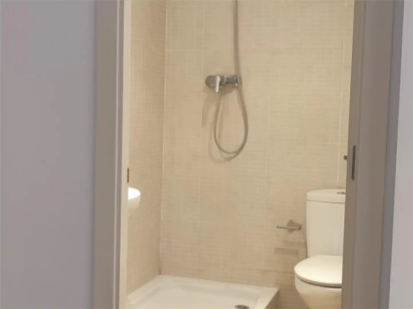 Piso en  Passeig del Vint-i-dos de Juliol 770 - Foto 18