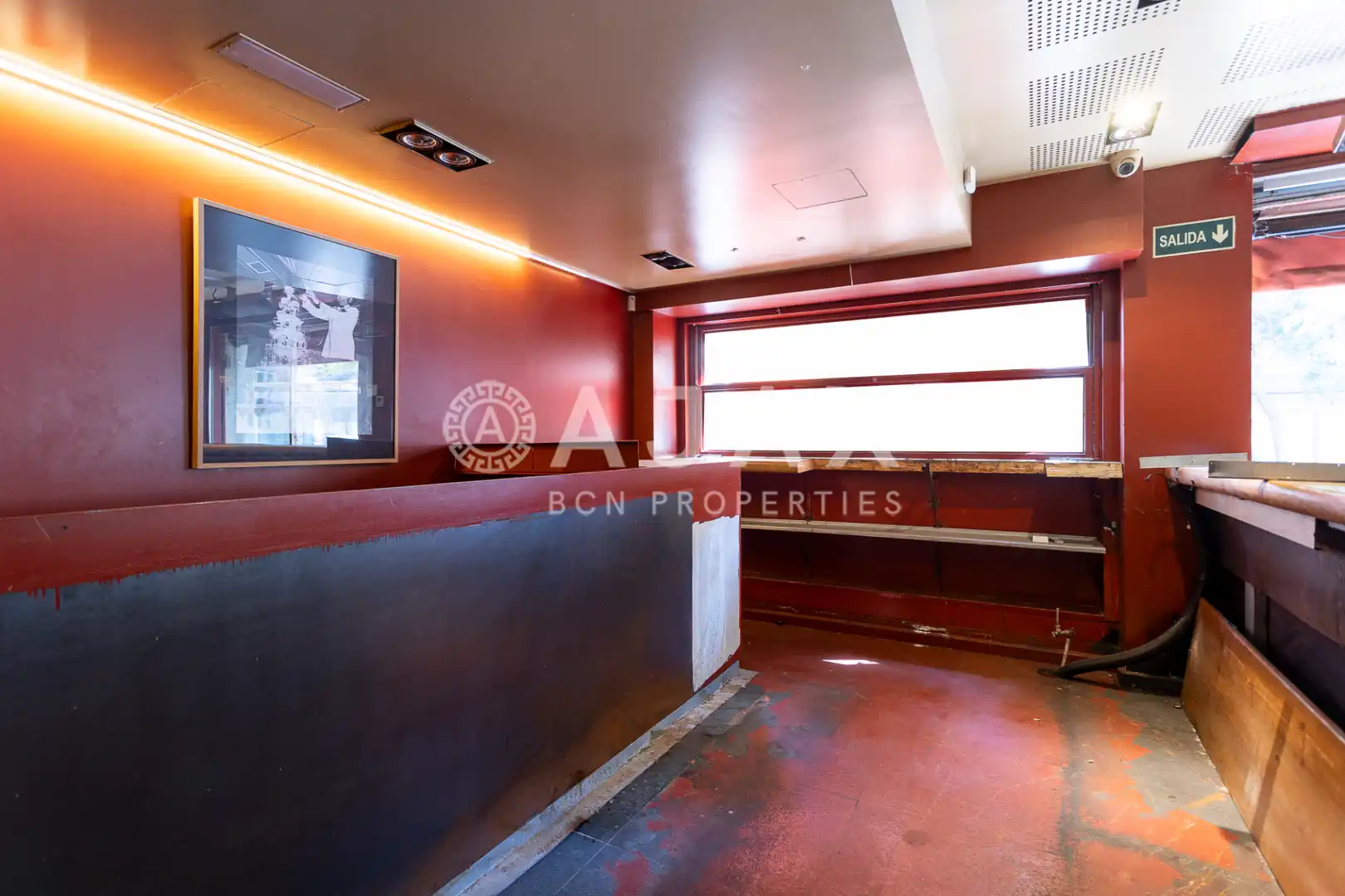 Local comercial en  Carrer de Mandri - Foto 12