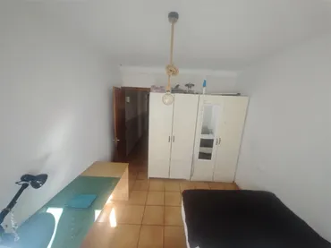 Piso en  Carrer d'Oviedo 27 - Foto 6