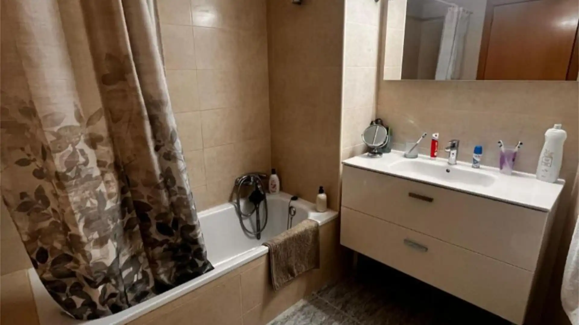 Piso en  Carrer de Sierra Nevada 186 - Foto 14