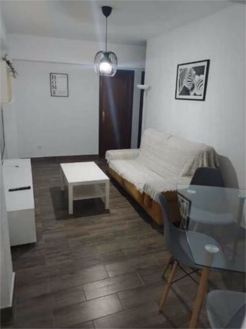 Piso en Ciudad Jardín - Foto 2