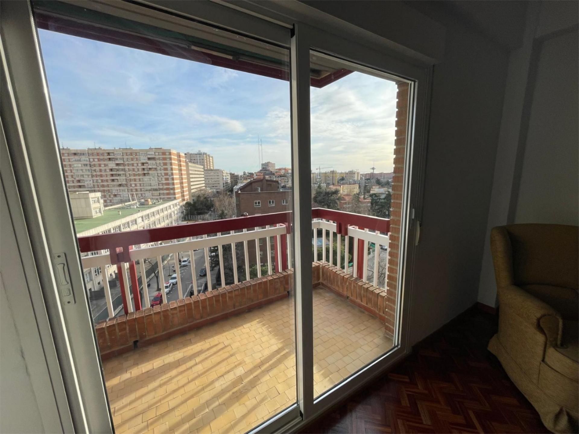 Piso en  Avenida de la Reina Victoria 68 - Foto 14