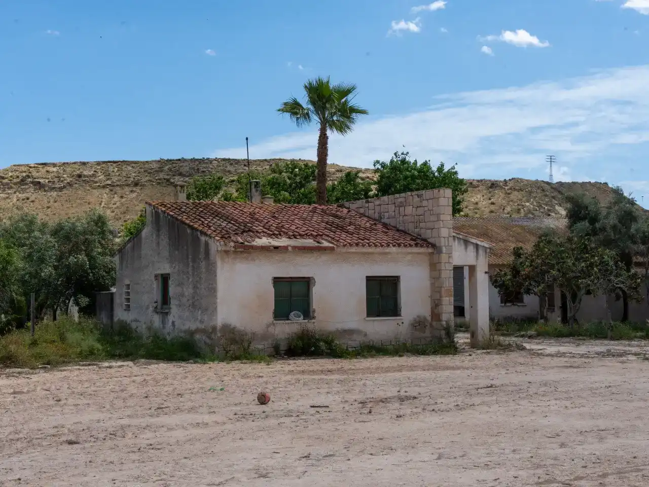 Finca rústica en  Avenida Pintor Gastón Castelló 72 - Foto 9