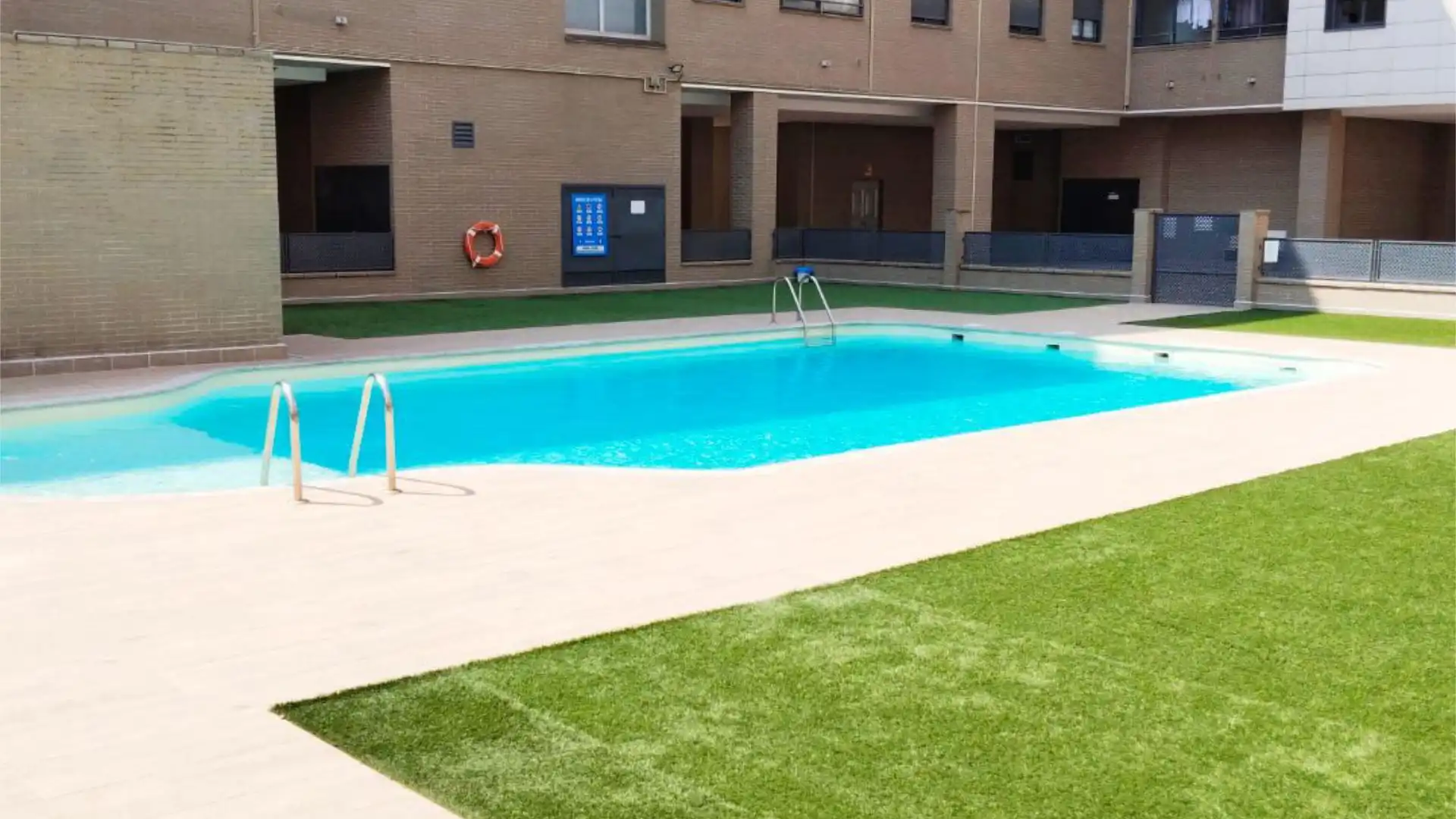 Piso en  Avenida de Dulcinea 25 - Foto 3